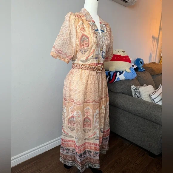 Vintage Paisley Print Dress - Picture 2 of 9